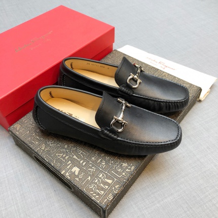 Ferragamo Loafers and Drivers For Men in 186385