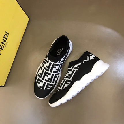 Fendi Sneakers For Men in 186424