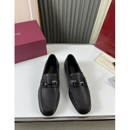 Ferragamo Dress Shoes For Men in 186605