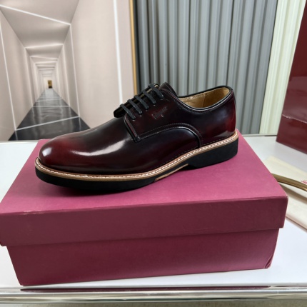 Ferragamo Dress Shoes For Men in 186652