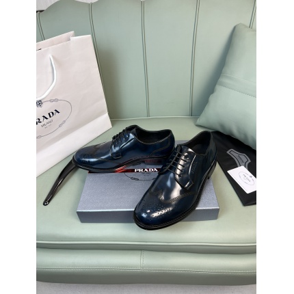 Prada Leather Dress Shoes For Men in 186656