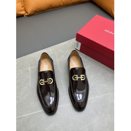 Ferragamo Dress Shoes For Men in 186721