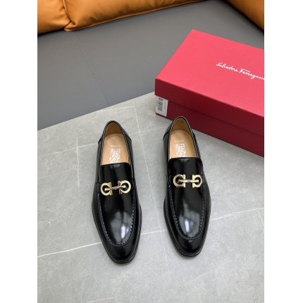 Ferragamo Dress Shoes For Men in 186722
