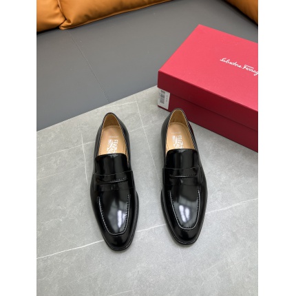 Ferragamo Dress Shoes For Men in 186729