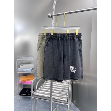 Balenciaga Pants in 186827