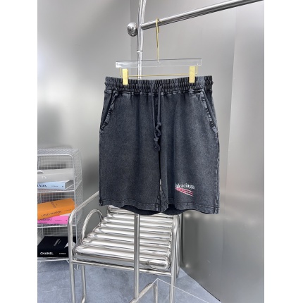 Balenciaga Pants in 186830