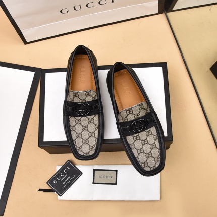 Gucci Loafers And Drivers For Men in 187007
