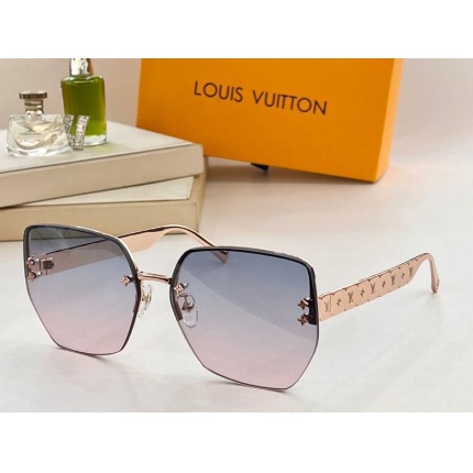 Louis Vuitton AAA Quality Sunglasses in 187112