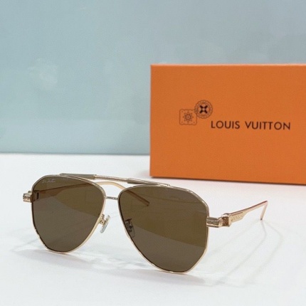 Louis Vuitton AAA Quality Sunglasses in 187135