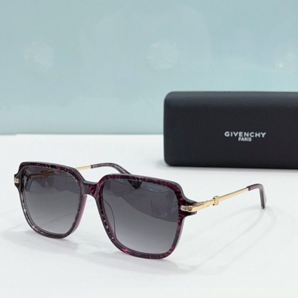 Givenchy AAA Quality Glasses in 187429
