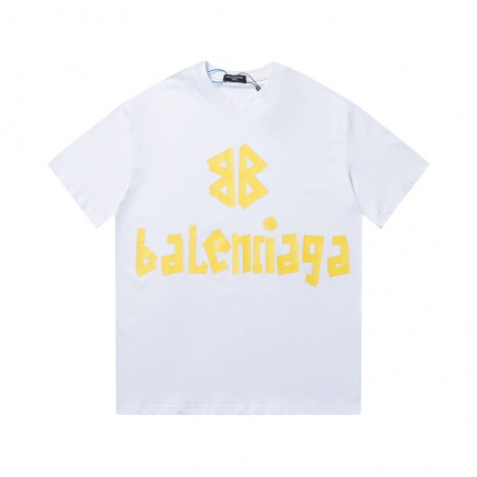 Balenciaga T-shirts for Women in 188026