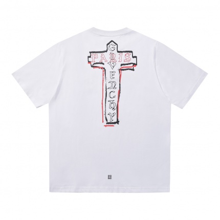 Givenchy T-Shirts for Men in 188182