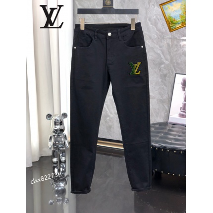 Louis Vuitton Jeans for Men in 188655