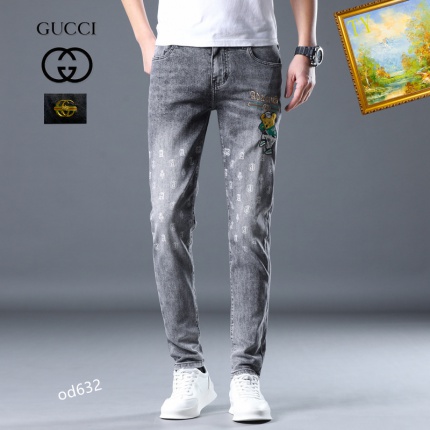 Gucci Jeans for Men in 189355