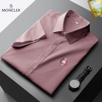 Moncle Short-Sleeved Shirts in 189398
