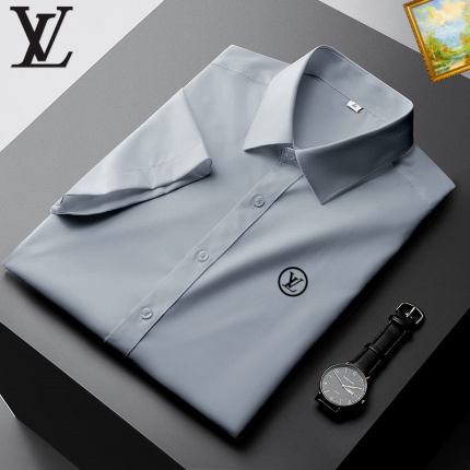 Louis Vuitton Short-Sleeved Shirts for Men in 189436