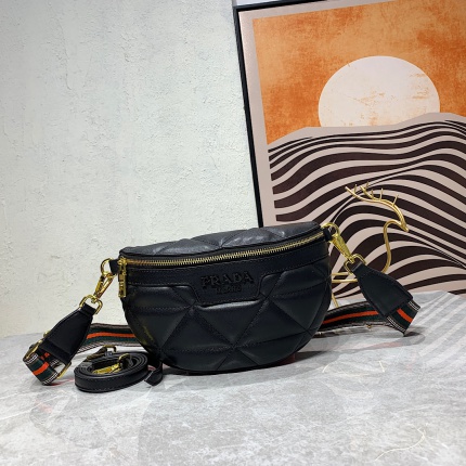 Proda High quality Handbags in 189902