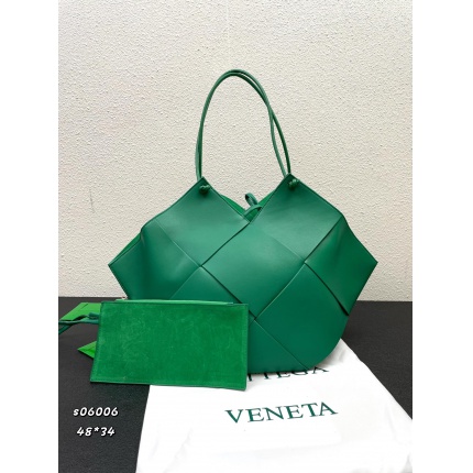 bottega veneta bags in 189946