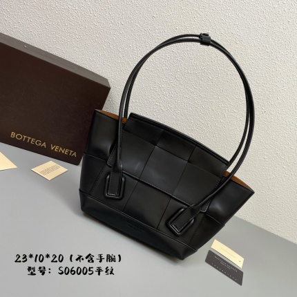 bottega veneta bags in 189956