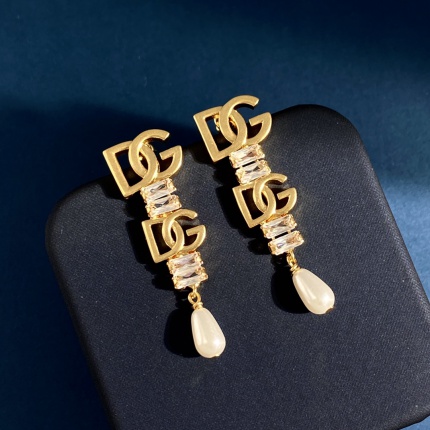 D&G Earring in 190075
