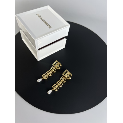 D&G Earring in 190085