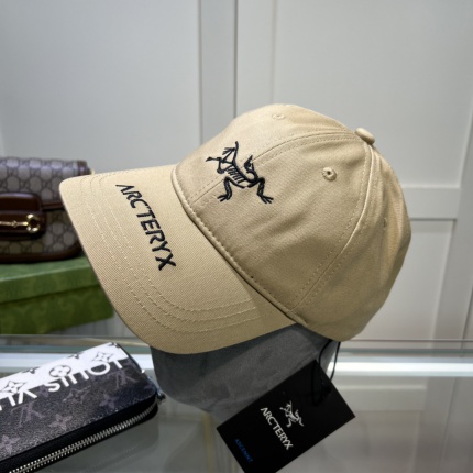 ARC`TERYX Caps in 190256
