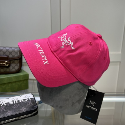 ARC`TERYX Caps in 190258