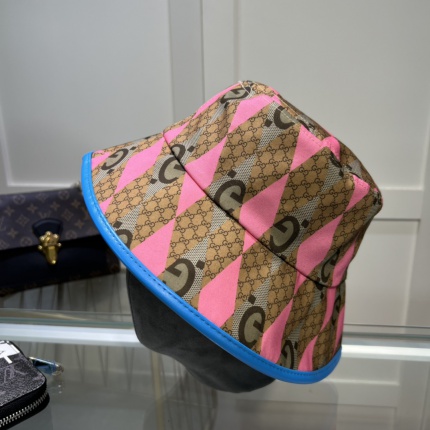 Gucci AAA Hats in 190361