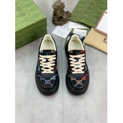 Gucci Sneakers For Women in 190523