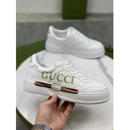 Gucci Sneakers For Women in 190525