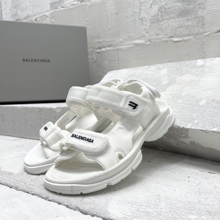 New Arrivals Balenciaga Sandals Size 35-45 in 190683