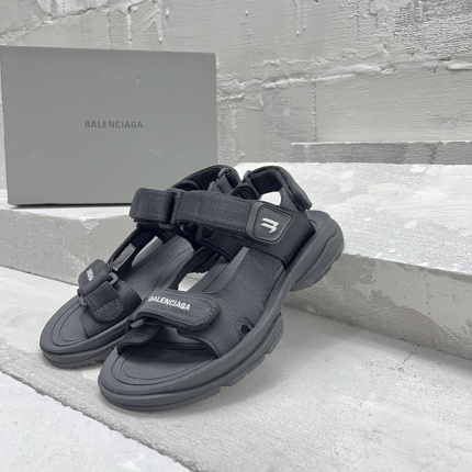 New Arrivals Balenciaga Sandals Size 35-45 in 190686