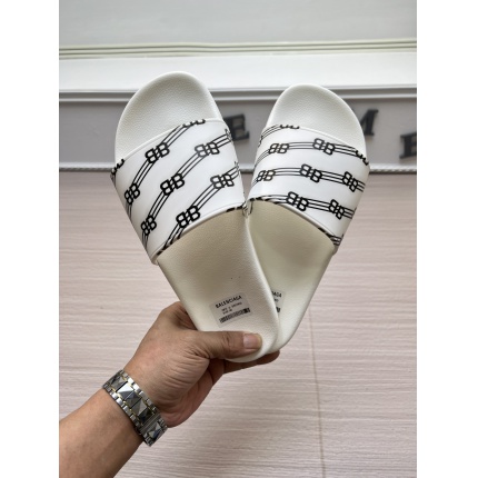 New Arrivals Balenciaga Slippers Size 35-46 in 190697