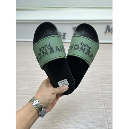 New Arrivals Givenchy Slippers Size 35-46 in 190705