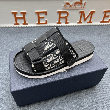 New Arrivals Dior Slippers For Men in 190712