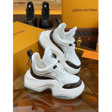 New Arrivals Louis Vuitton Sneakers For Women in 190731