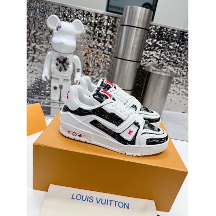 Top quality Louis Vuitton Trainer Sneakers size 35-46 in 190860