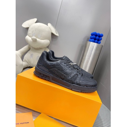 Top quality Louis Vuitton Trainer Sneakers size 35-46 in 190871