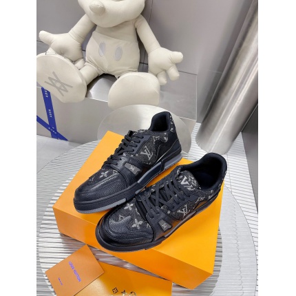 Top quality Louis Vuitton Trainer Sneakers size 35-46 in 190888