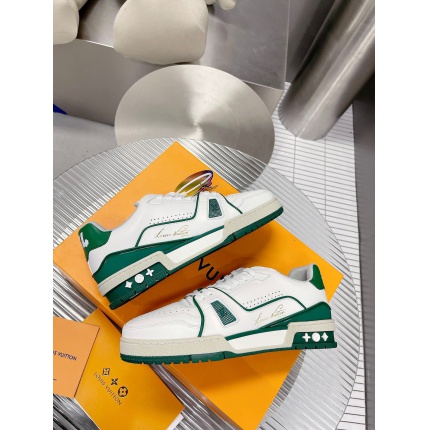 Top quality Louis Vuitton Trainer Sneakers size 35-46 in 190893