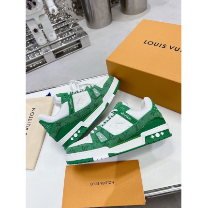 Top quality Louis Vuitton Trainer Sneakers size 35-46 in 190911