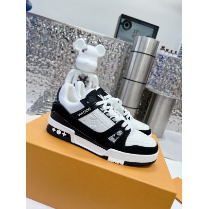 Top quality Louis Vuitton Trainer Sneakers size 35-46 in 190912