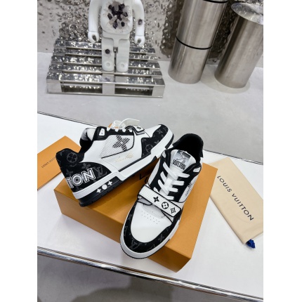 Top quality Louis Vuitton Trainer Sneakers size 35-46 in 190920