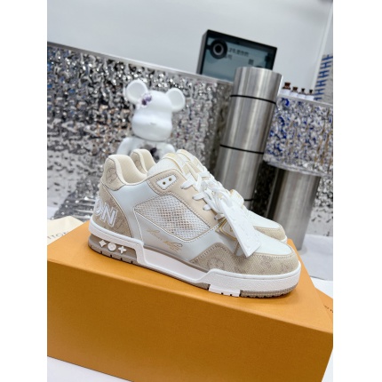 Top quality Louis Vuitton Trainer Sneakers size 35-46 in 190923