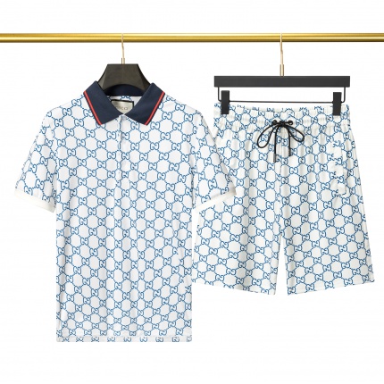 New Arrivals Gucci Short Tracksuits For Men in 191038
