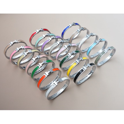 New Arrivals Hermes Brackets H 8mm Width in 191070