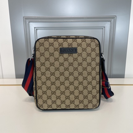 New Arrivals Gucci Cross Shoulder Bags For Men in 191104