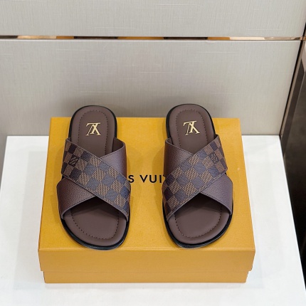 New Arrivals Louis Vuitton Slippers For Men in 191296