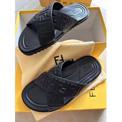 New Arrivals Fendi Slippers For Men in 191377