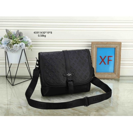 Cheap Louis Vuitton CrossBody Bags For Men in 191392